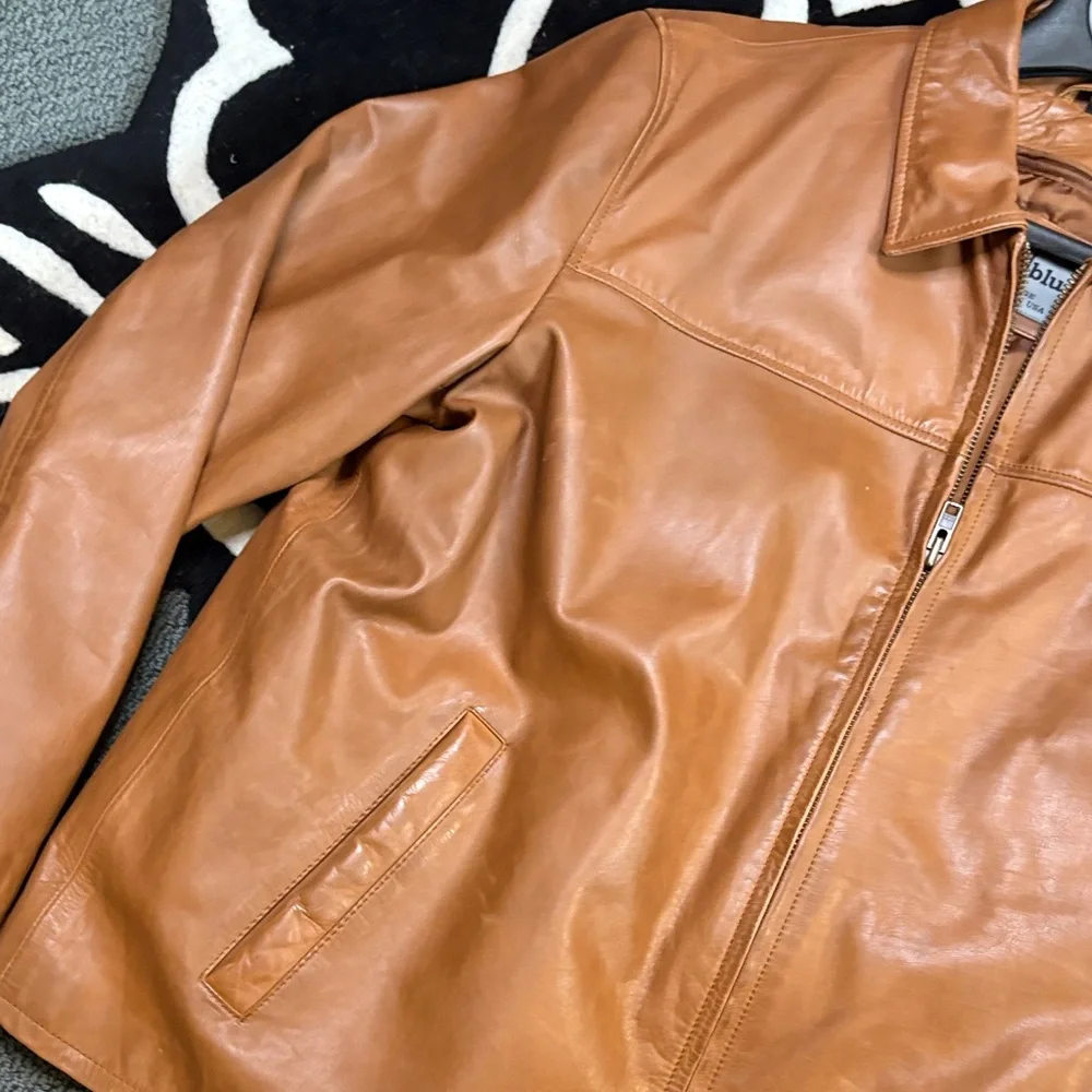 Men's Tan Leather Bomber Jacket - Picture 4 of 10